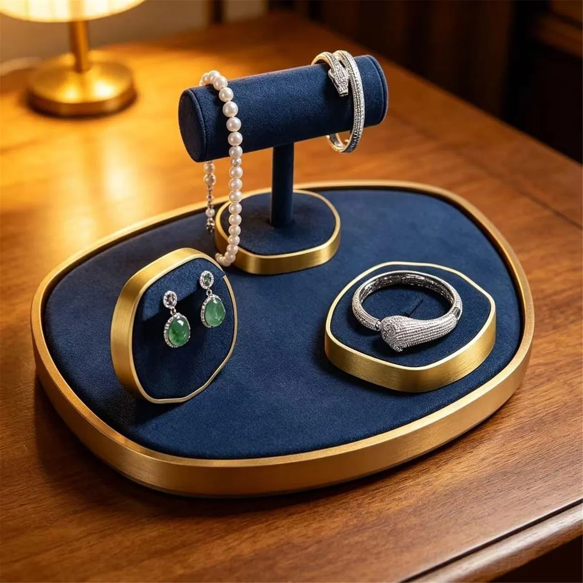 Porte-Bijoux 4-Piece Microfiber Metal Jewelry Display Set for Ring